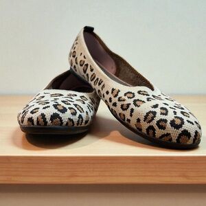 Giesswein Cream Leopard Animal Print Flats Recycled Bottles Fall Woven Shoe